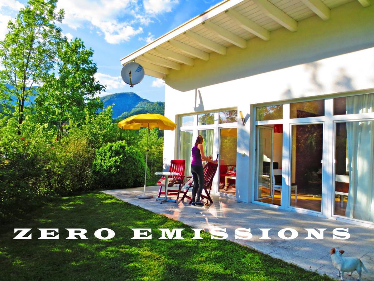 Flores, Ferienhaus Oder Doppelzimmer, Im Gruenen, 5 Gehminuten Ins Zentrum, Parkplatz, Zero Emissions Bad Ischl Exterior foto